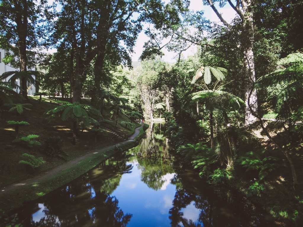 Der Terra Nostra Park ist eine beliebte Sehenswürdigkeit auf der Azoren Insel Sao Miguel