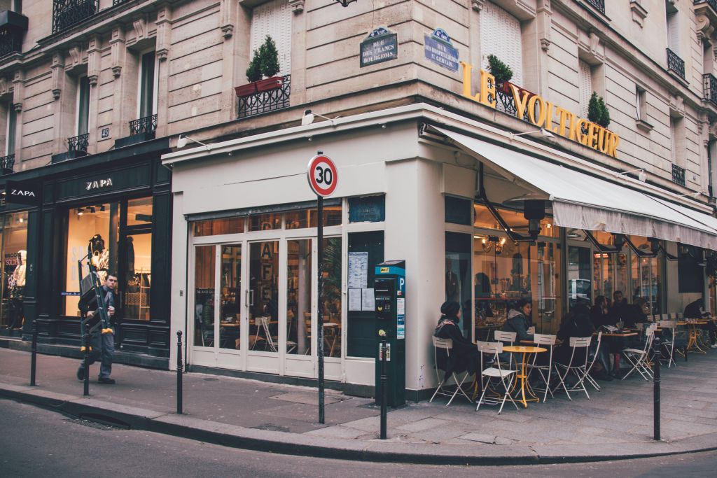 Le Voltugeur in Paris