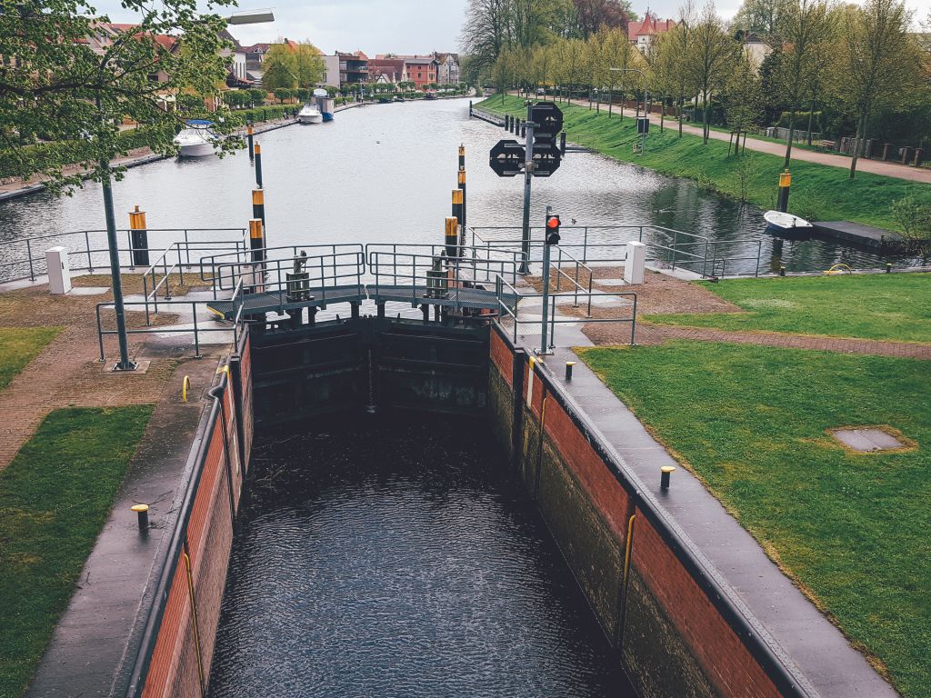 Mecklenburgische Seenplatte: Meine Tipps für einen Hausboot Urlaub in Deutschland Schleusen