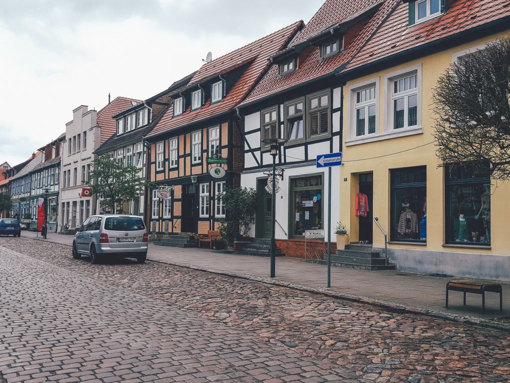 Mecklenburgische Seenplatte: Meine Tipps für einen Hausboot Urlaub in Deutschland